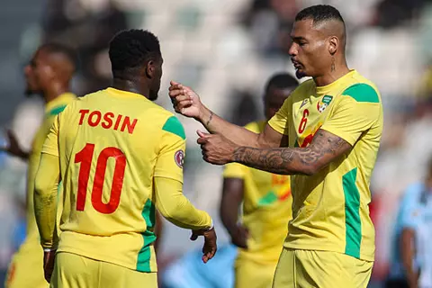 بعد إصابتهما.. موقف ثنائي منتخب بنين من لقاء مصر